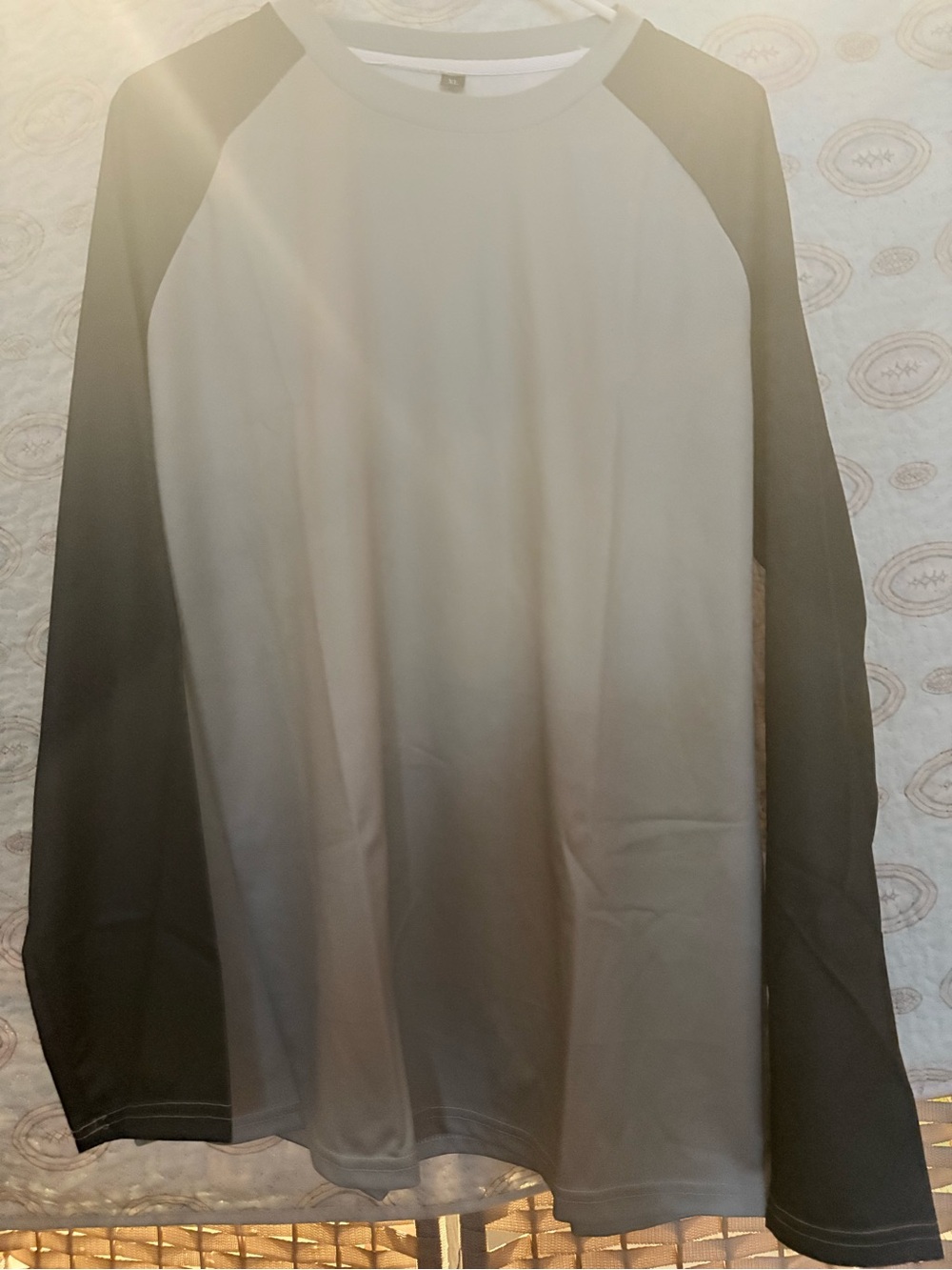Men's Casual Raglan Long-Sleeve Shirt - Black and Light Gray